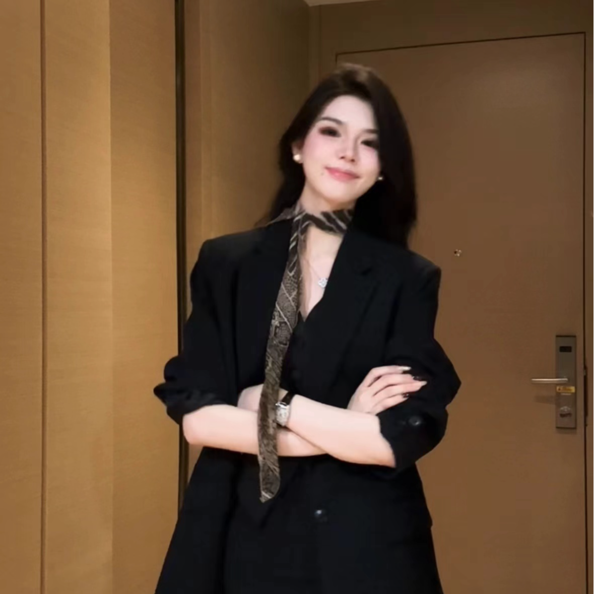 时尚气质网红ins百搭洋气丝巾9201款