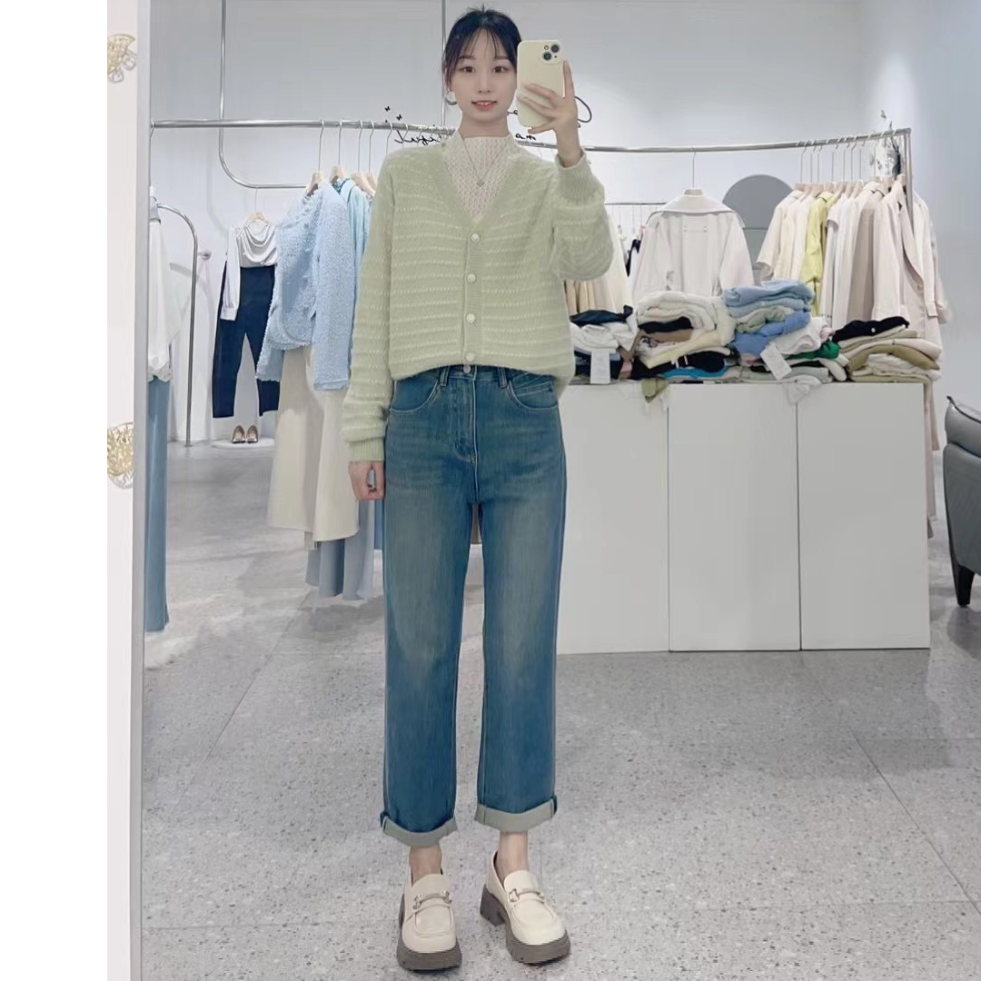 漫游绿光森林  嫩芽绿毛衣