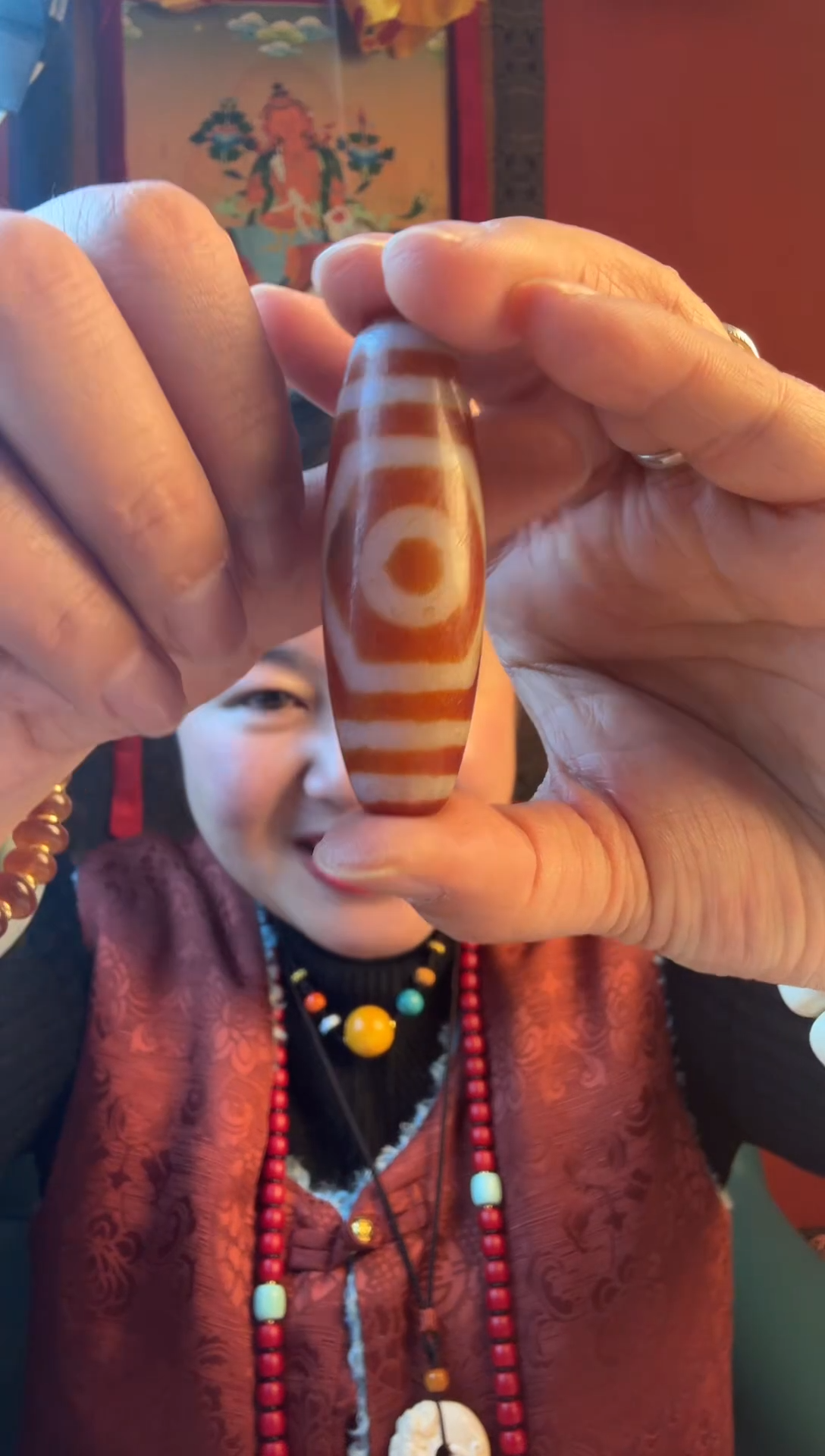 无非金属藏地红肉3眼古珠