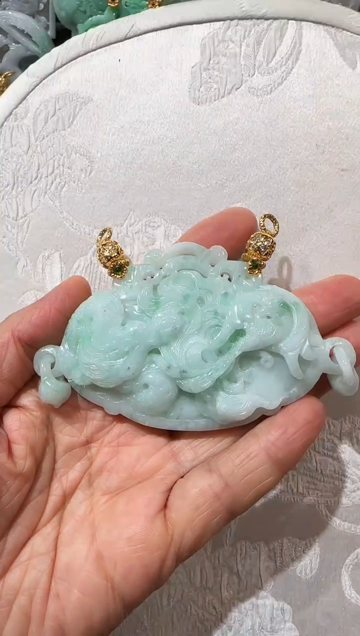 【闪购商品】翡翠未镶嵌颈饰国风