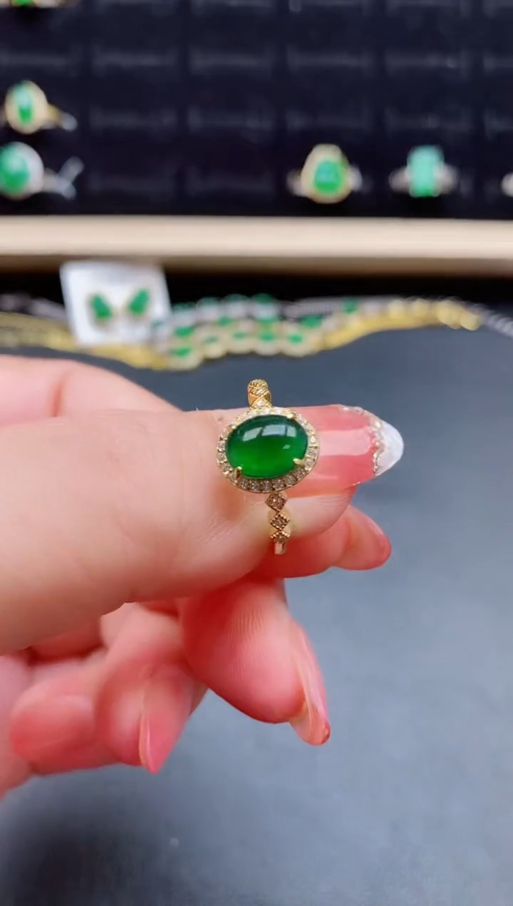 【闪购商品】翡翠戒指银S925镶嵌12121
