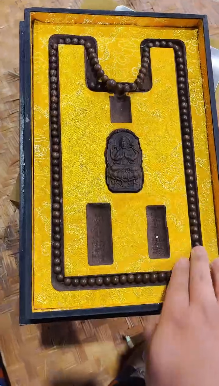 【闪购商品】沉香木手串硕宝宝精品精选链接656