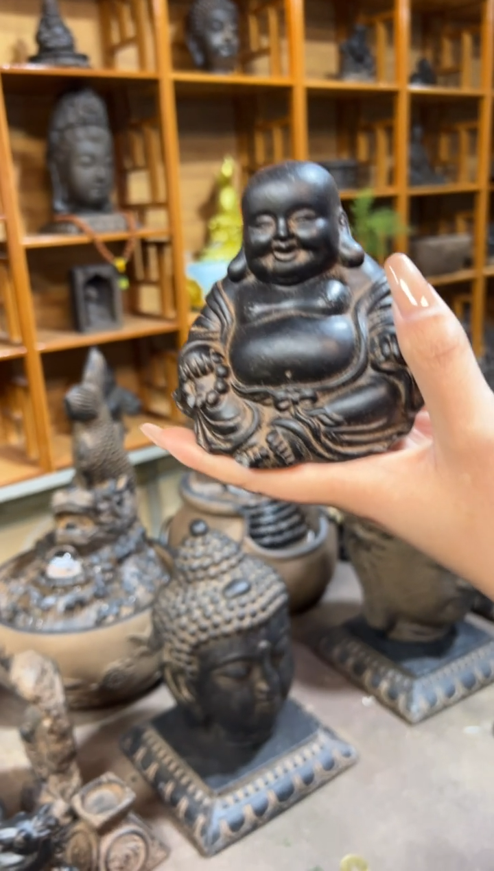 陶土【火山泥】未来佛