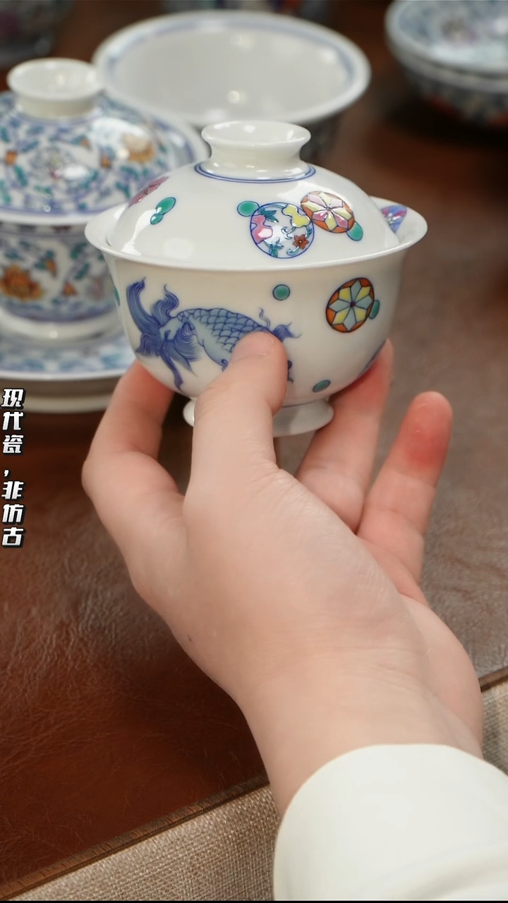 瓷片千年瓷都景德镇 艺术关注谢佳豪