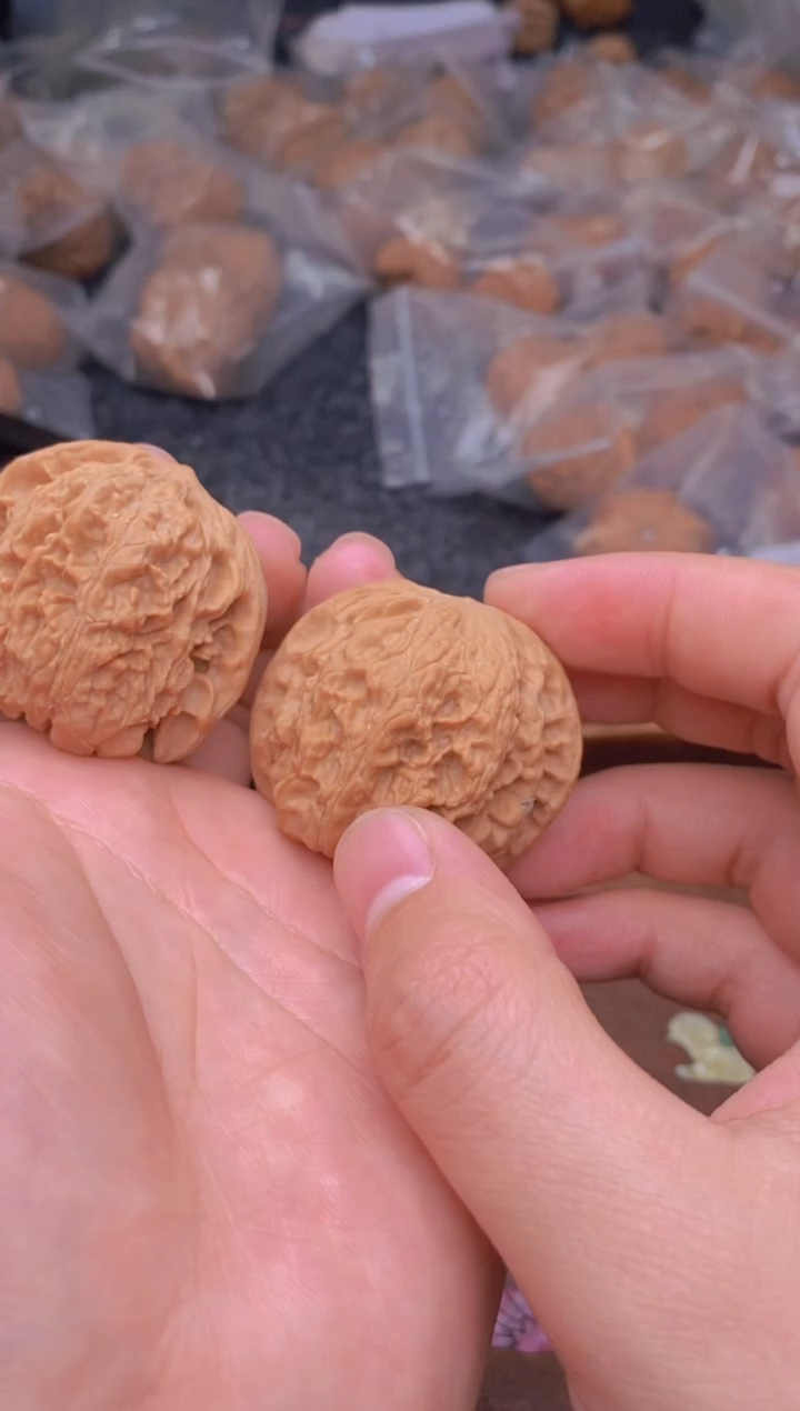 【闪购商品】文玩核桃把件G89号40尺野牛