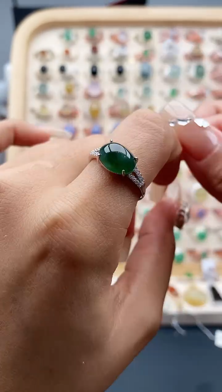 【闪购商品】翡翠戒指银S925镶嵌缅甸天然A货翡翠555  1+7