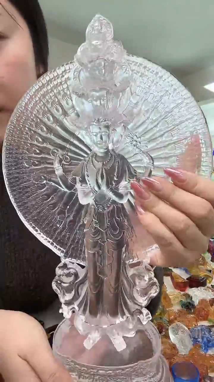 手工艺品琉璃千手观音
