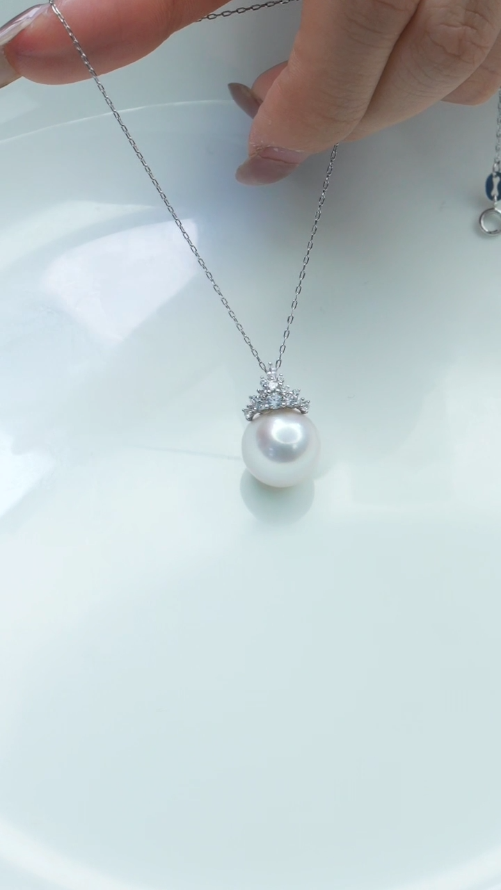 【闪购商品】淡水珍珠吊坠(赠链)银S925镶嵌淡水珍珠冰雪女王吊坠