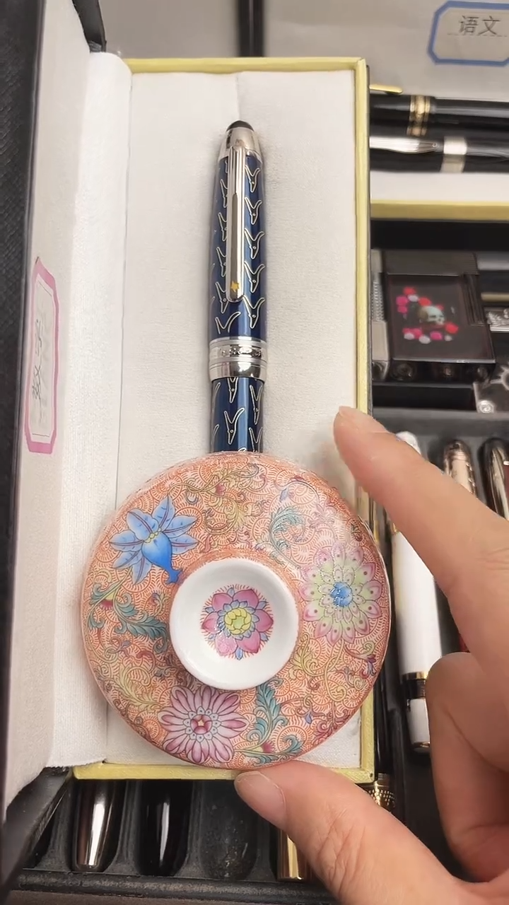 瓷片AAAAVVVV666777999