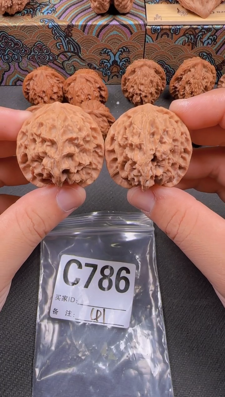 吊坠文玩核桃41苹果园786