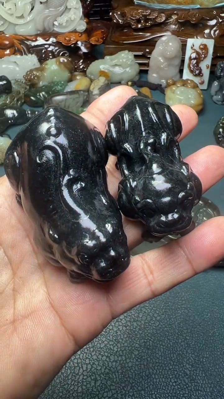 未镶嵌和田玉把件2