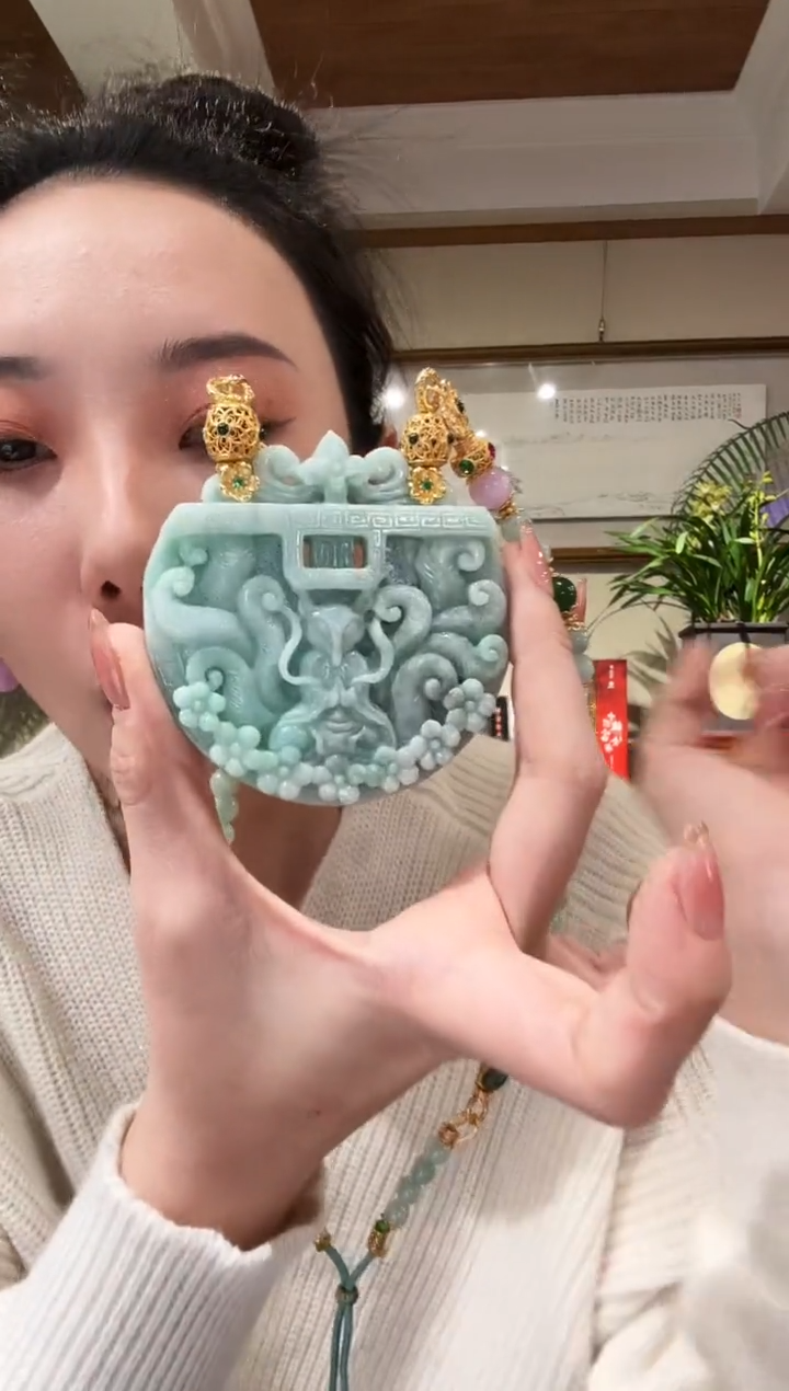 【闪购商品】翡翠颈饰未镶嵌国风