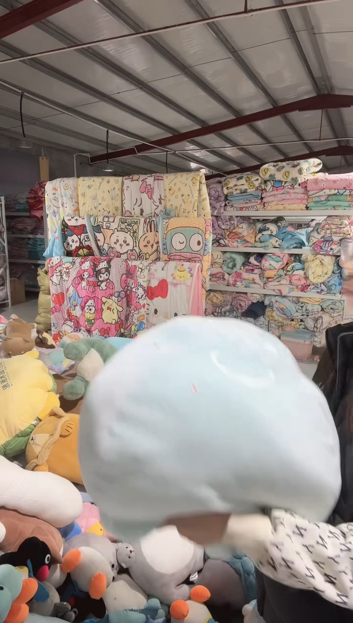 瑕疵   大号  绒  水母   