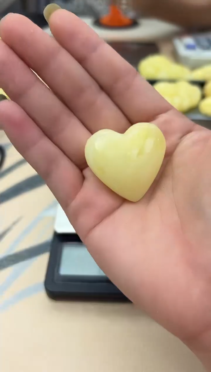 未镶嵌蜜蜡裸石蜜蜡吊坠
