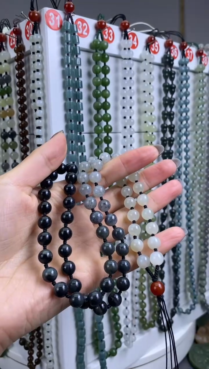 颈饰未镶嵌和田玉弘*8