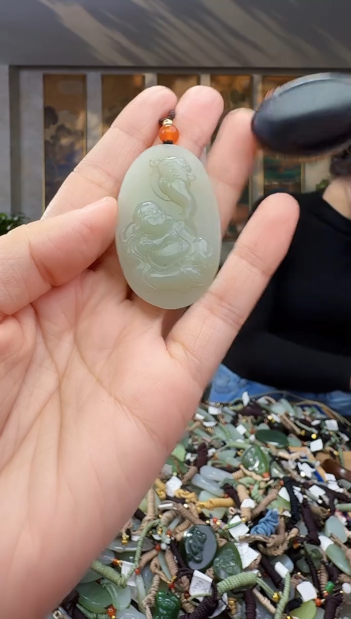 未镶嵌和田玉挂件拍一发一