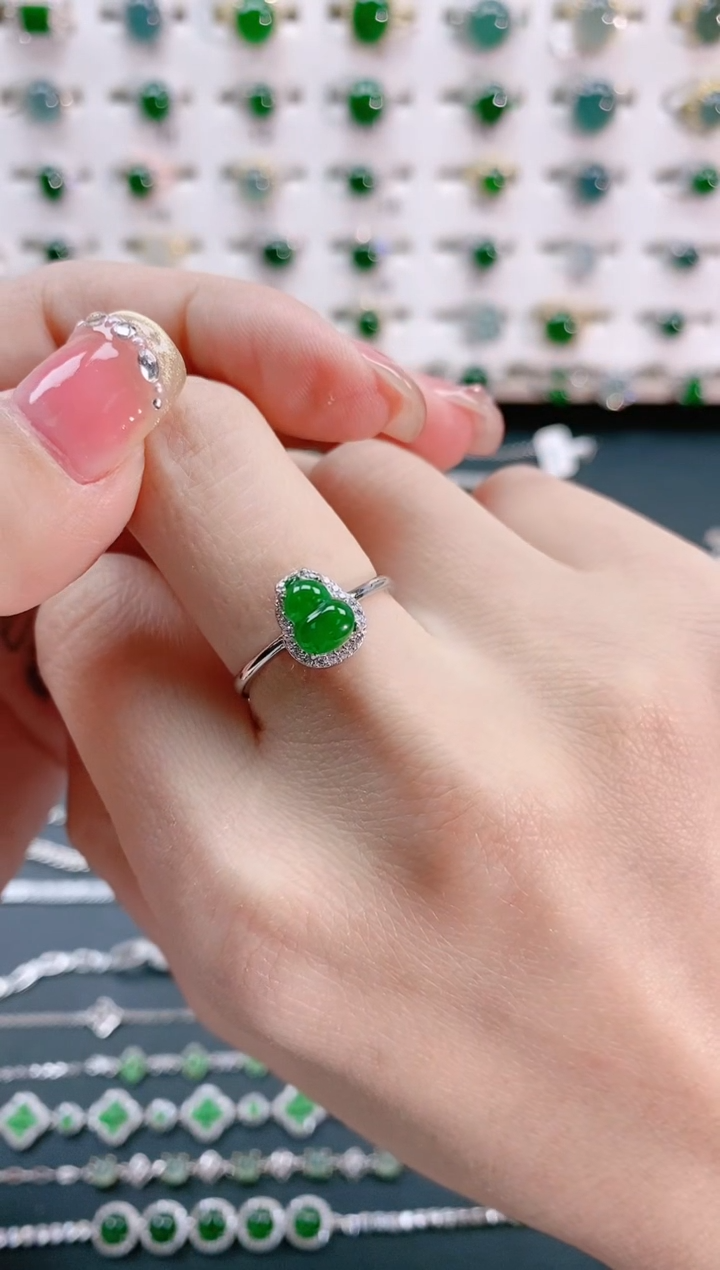 【闪购商品】翡翠戒指银S925镶嵌天然翡翠