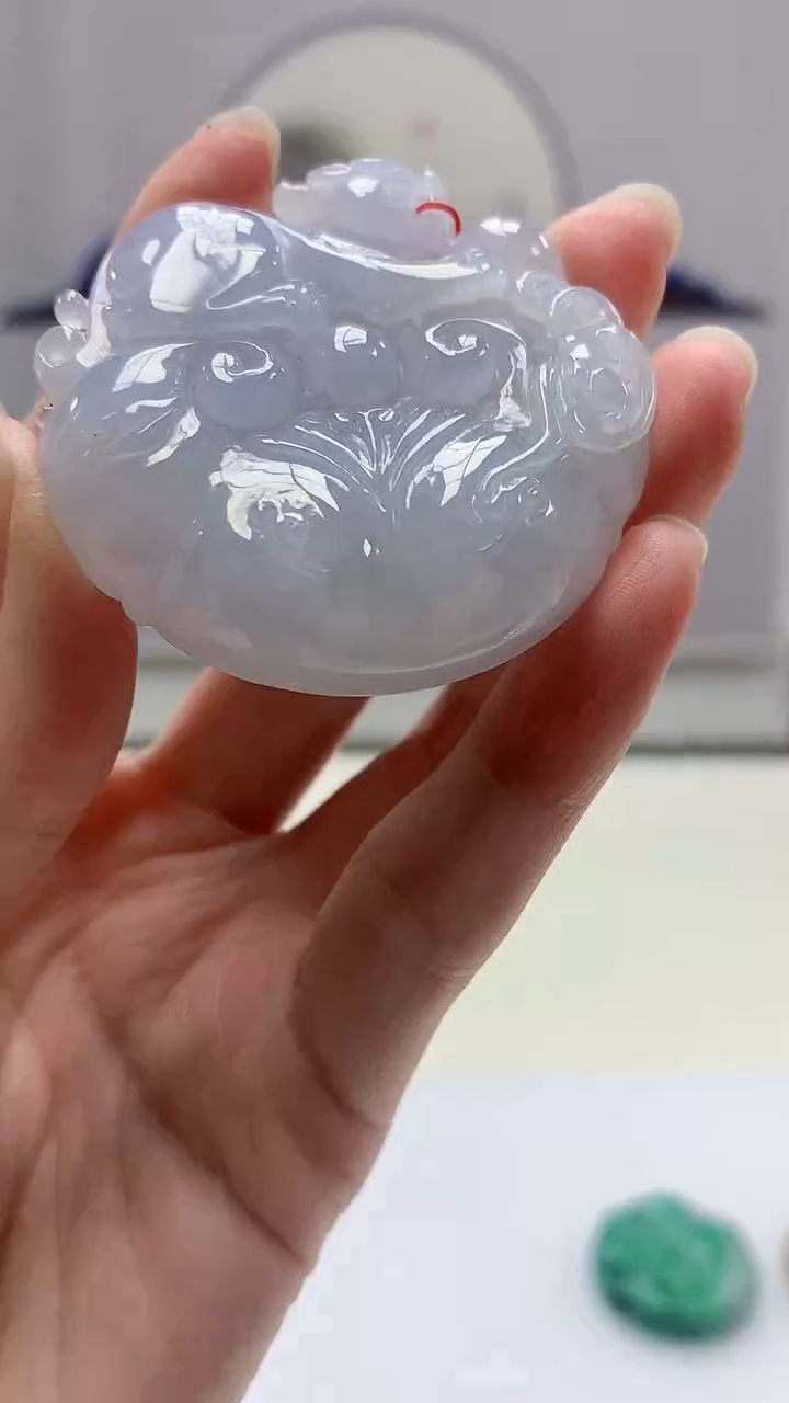 【闪购商品】定制翡翠未镶嵌4852zm-毛货挂件110