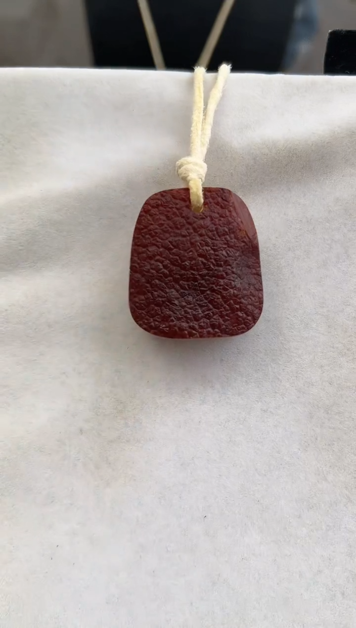 【闪购商品】琥珀裸石未镶嵌10116225-吊坠