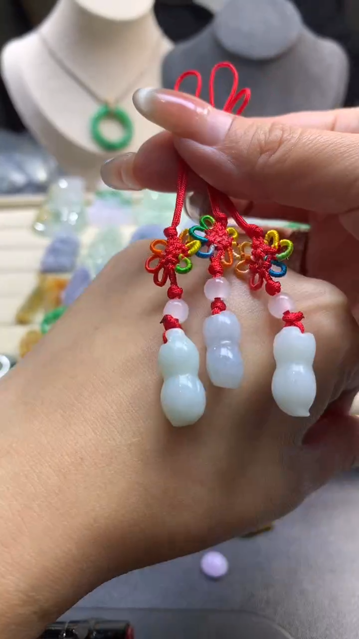 【闪购商品】翡翠颈饰未镶嵌翡翠多样性发一