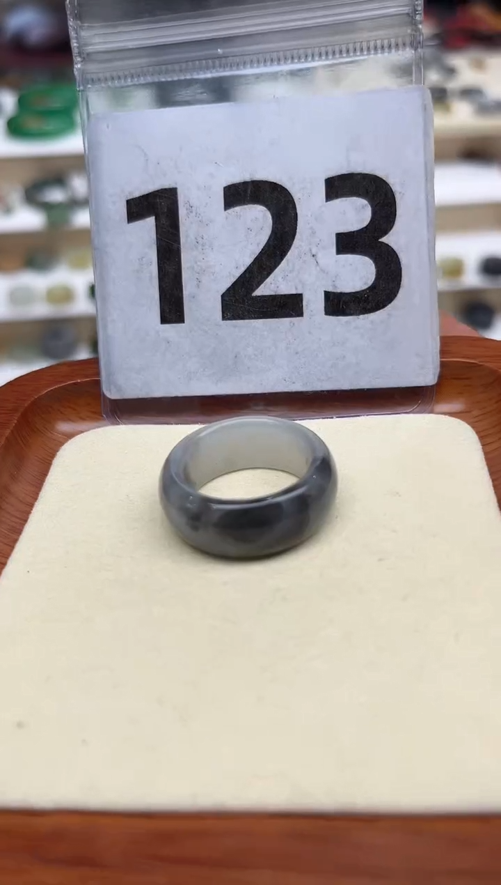 【闪购商品】和田玉戒指未镶嵌港码20号，内径19.2mm