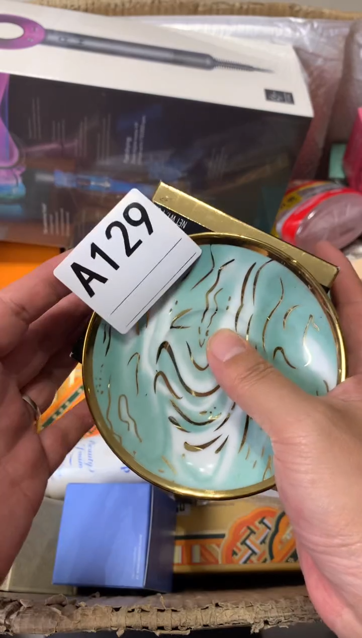 葛**亮瓷器瓷器瓷器瓷器