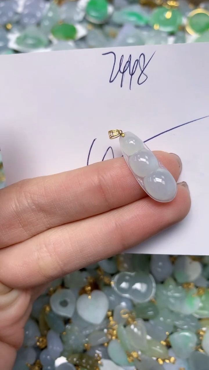 【闪购商品】翡翠颈饰18K金镶嵌天然翡翠A货