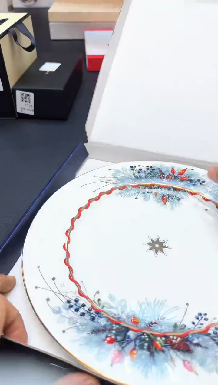 瓷片全新正品一件不留@@QW403