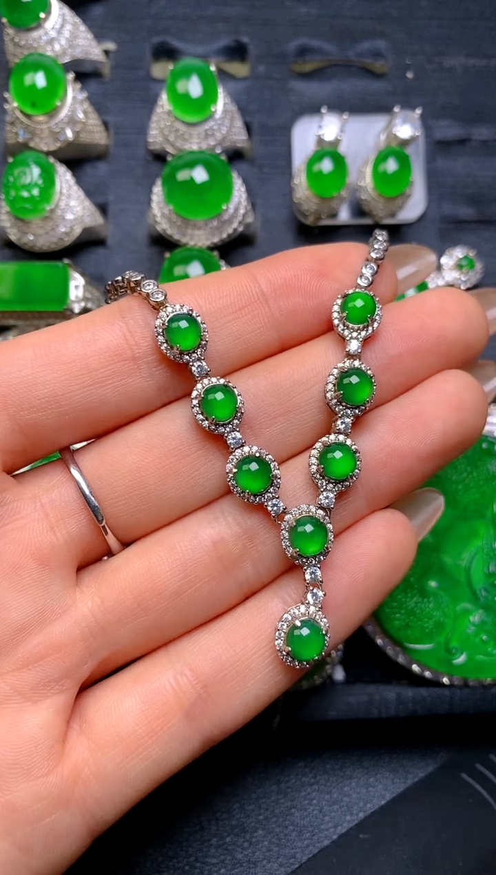 【闪购商品】翡翠项链银S925镶嵌项链