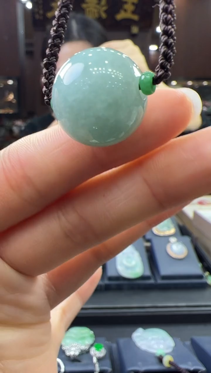 【闪购商品】翡翠挂件未镶嵌圆珠吊坠