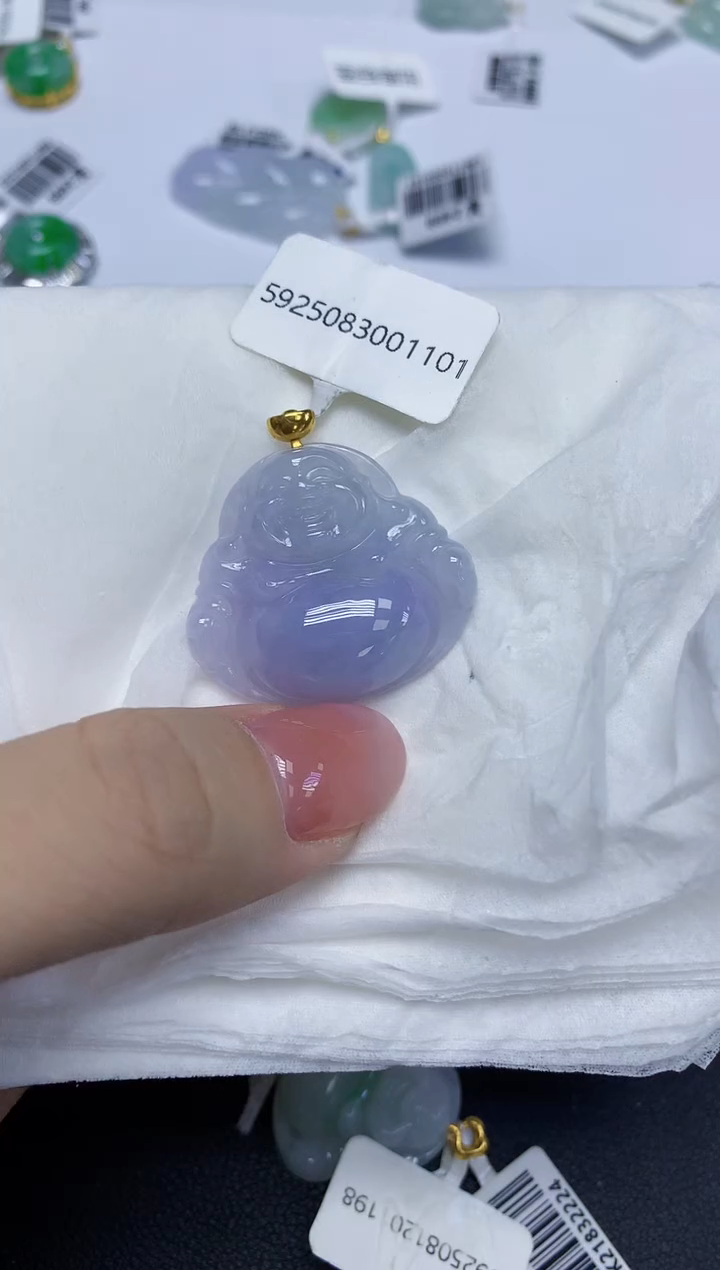 颈饰18K金镶嵌翡翠天然缅甸翡翠A货多样性发一件