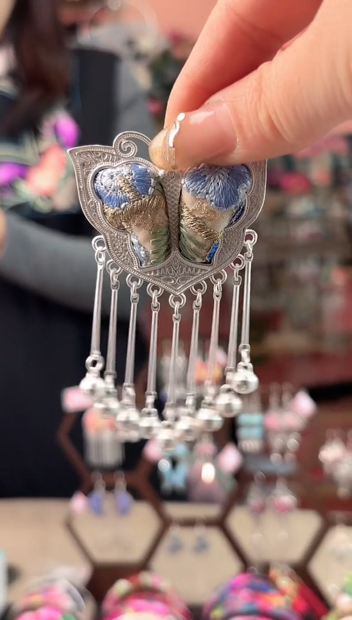 艺枝独绣手工饰品188