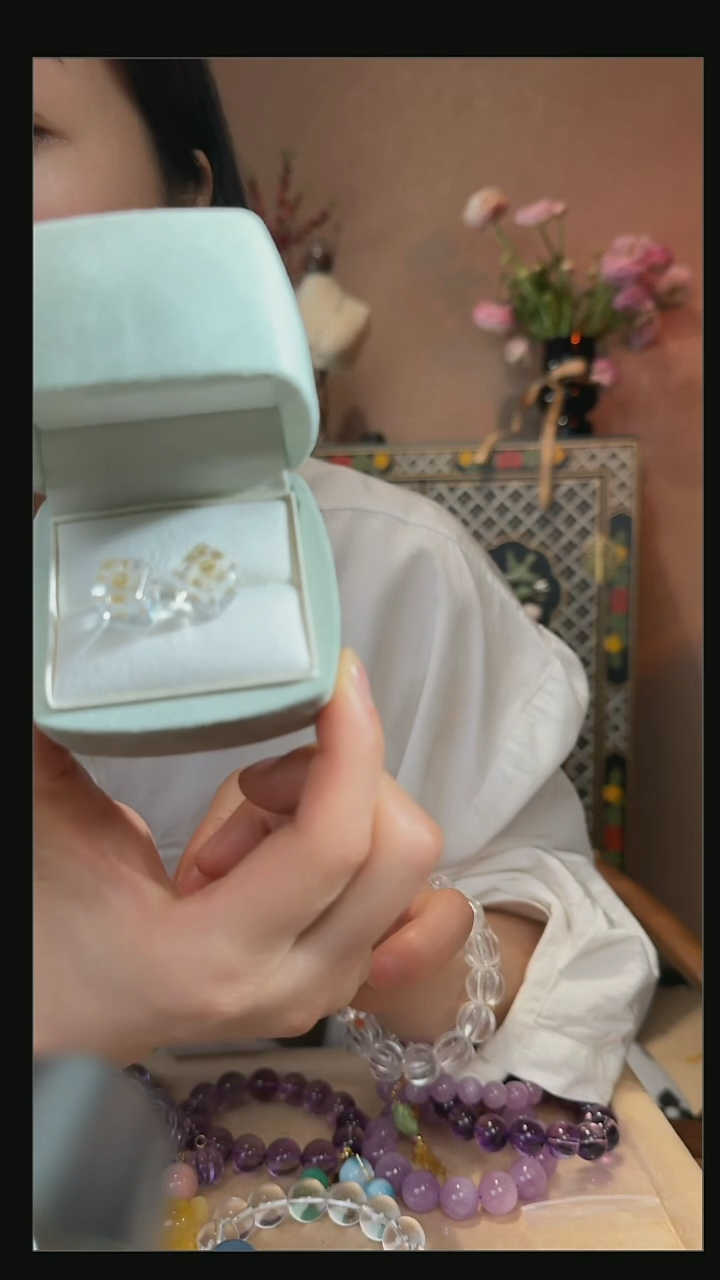 【闪购商品】水晶耳钉18K金镶嵌天然白水晶方糖耳钉