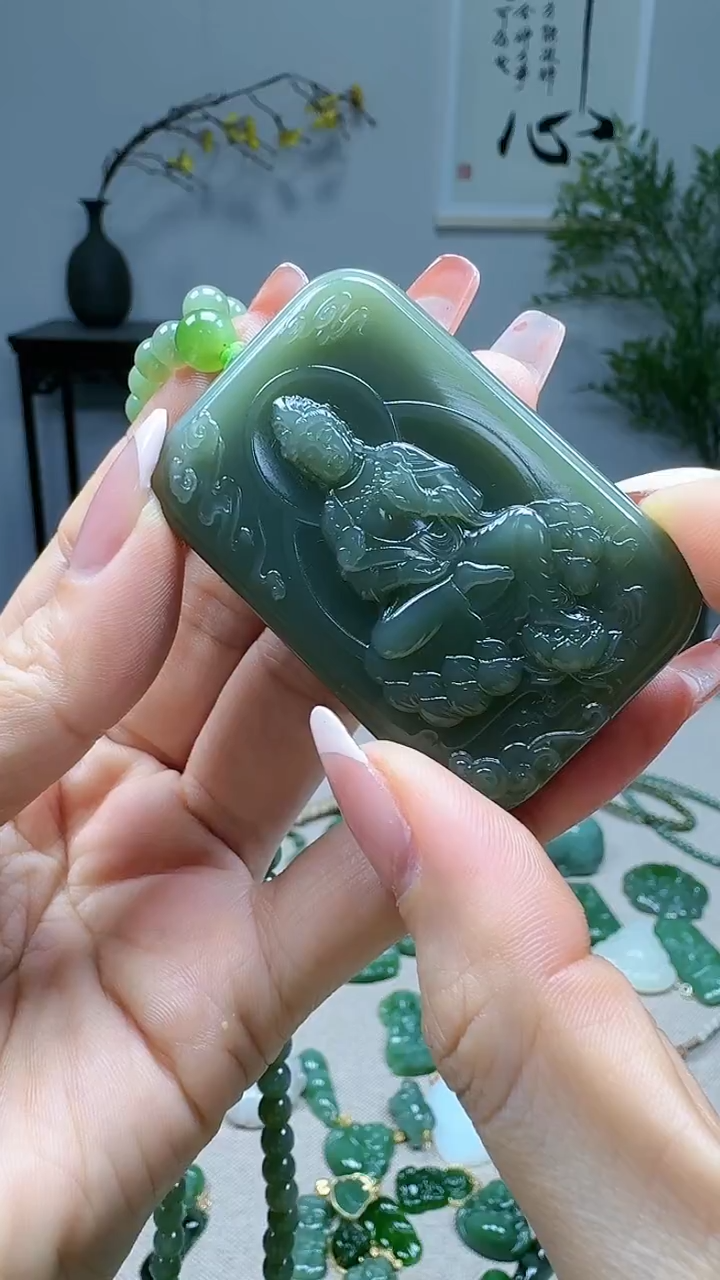 未镶嵌和田玉挂件1