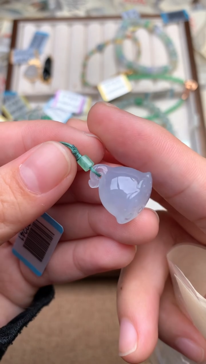 未镶嵌挂件翡翠一