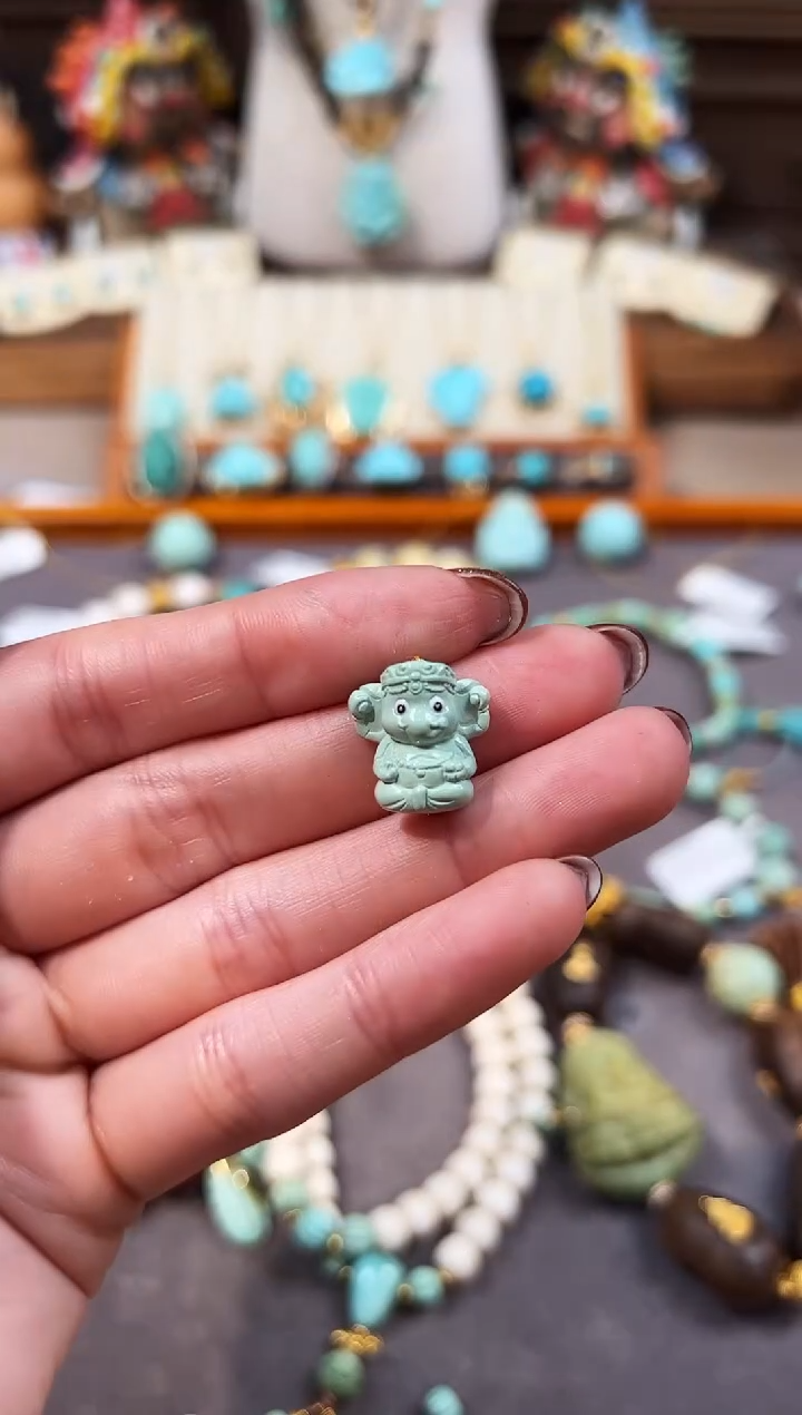 未镶嵌绿松石配饰象神