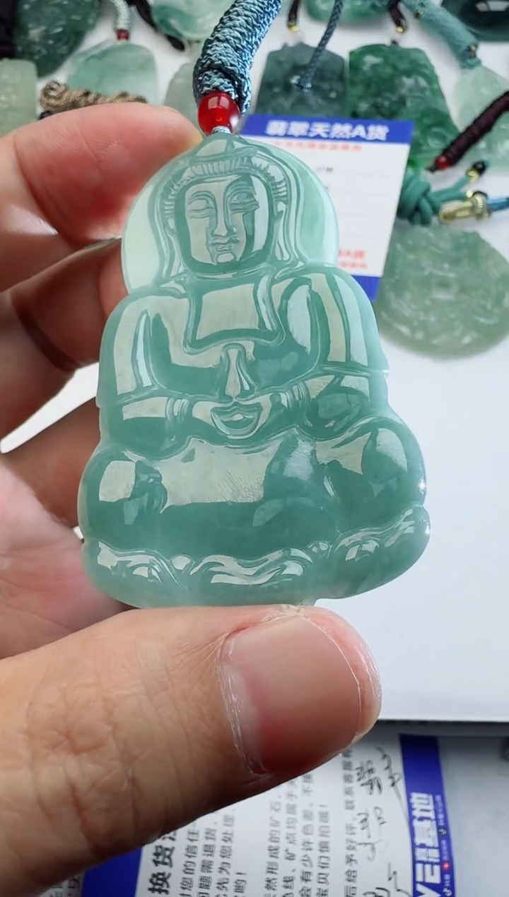 【闪购商品】翡翠吊坠(不含链)未镶嵌多样性随机发其一