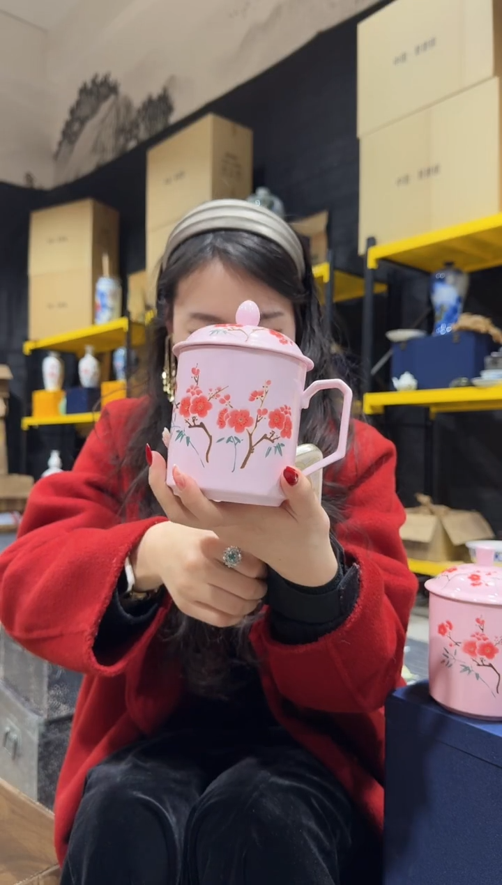 杯子陶瓷红稀翠竹红梅办公杯+礼盒