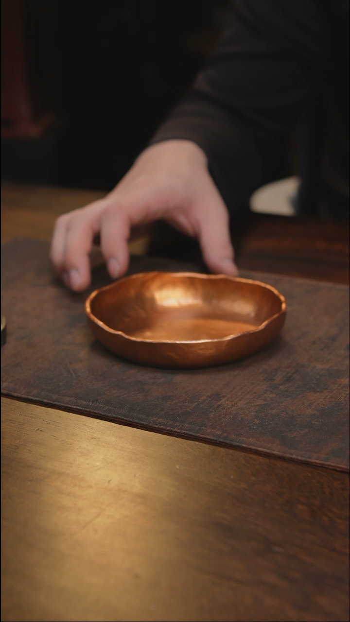 紫铜全手随型盘壶承