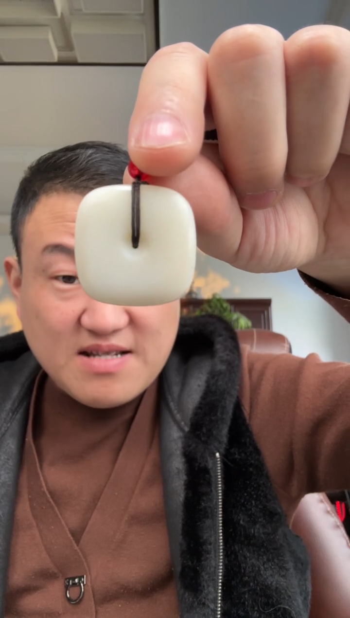 颈饰未镶嵌和田玉拍一发一多样性发货