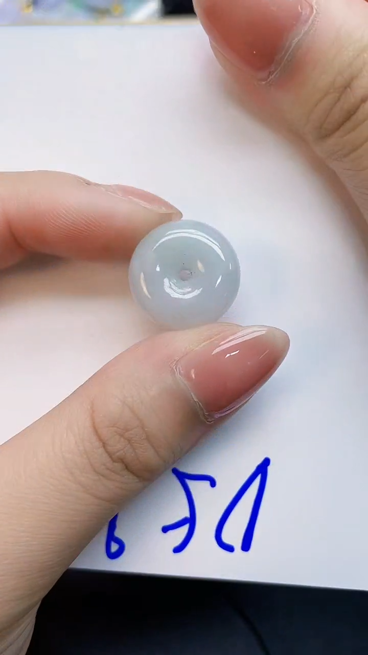 翡翠未镶嵌颈饰0000000000