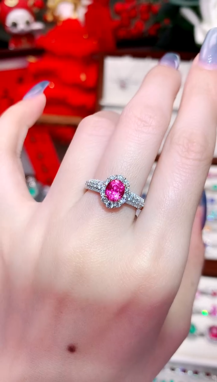 【闪购商品】彩色蓝宝石戒指18K金镶嵌1.32ct/天然宝石/七天无理由