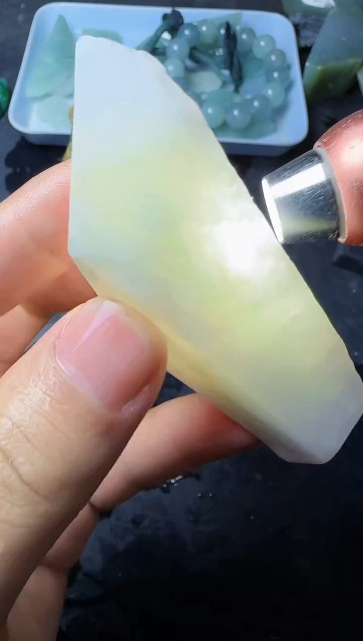【闪购商品】翡翠颈饰未镶嵌062翡翠