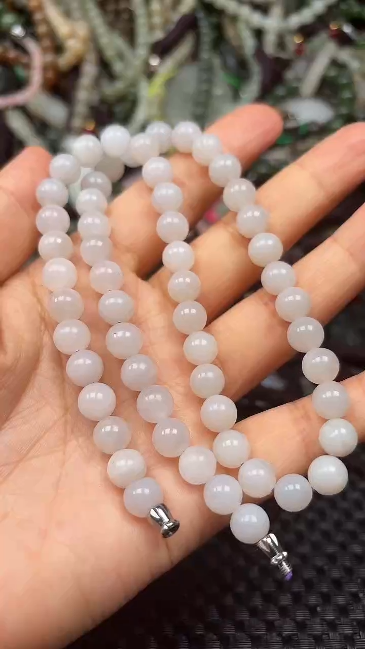 和田玉未镶嵌颈饰1