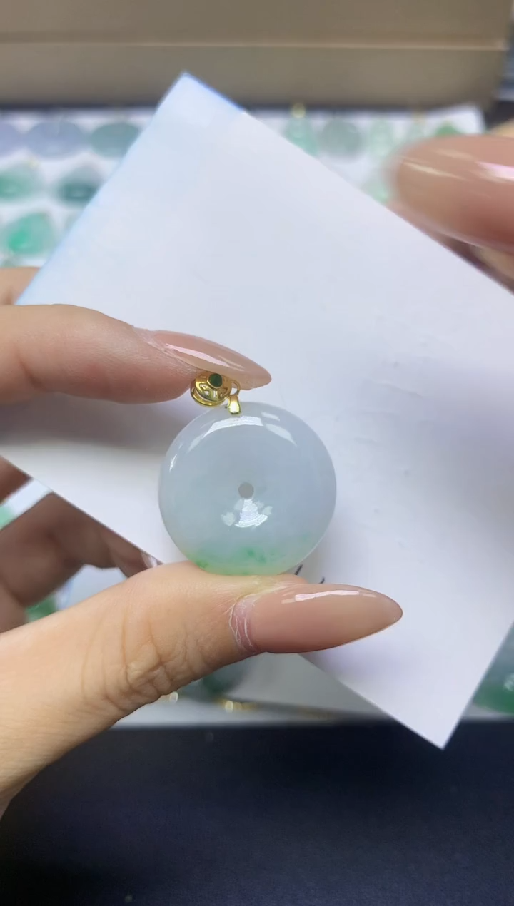 颈饰未镶嵌翡翠天然缅甸A货翡翠百元以上9元证书费自理