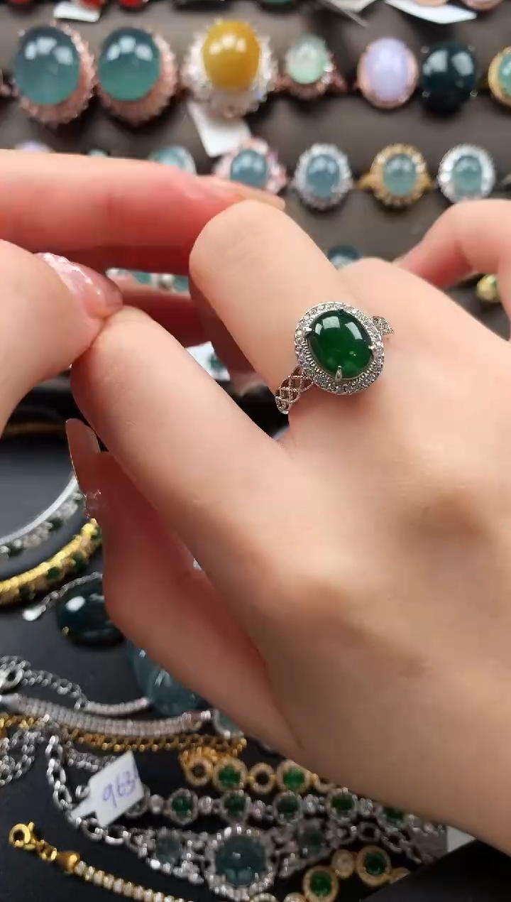 【闪购商品】翡翠戒指银S925镶嵌52141