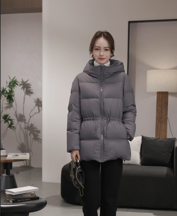 女短款轻职风运动风常规款时尚中长款女款百搭羽绒服