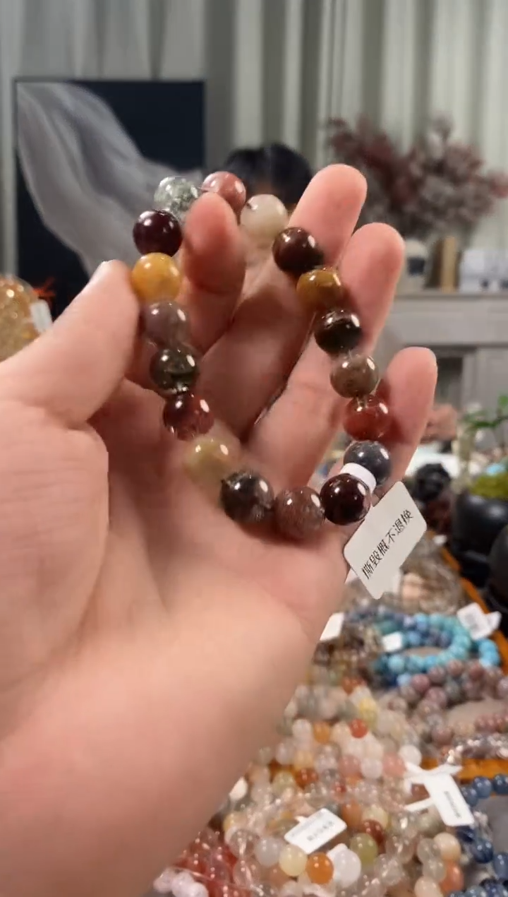 未镶嵌手链水晶企****?四季幽灵