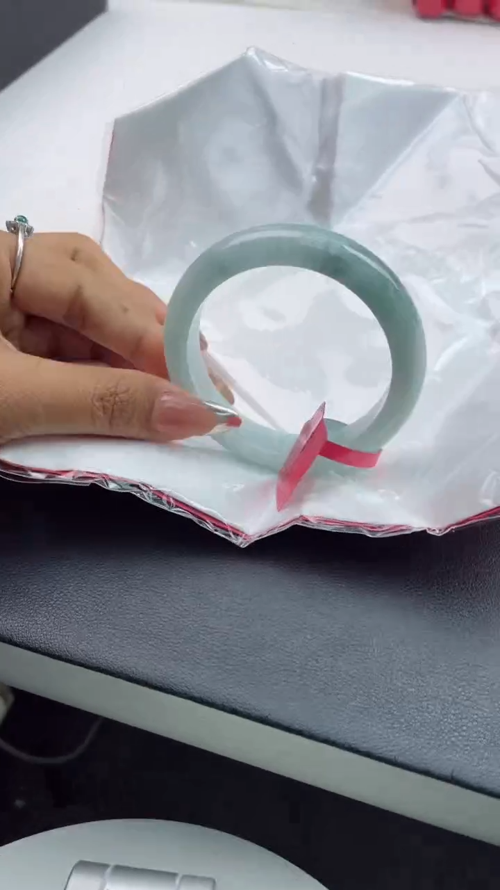 【闪购商品】翡翠手镯未镶嵌9翡翠手镯