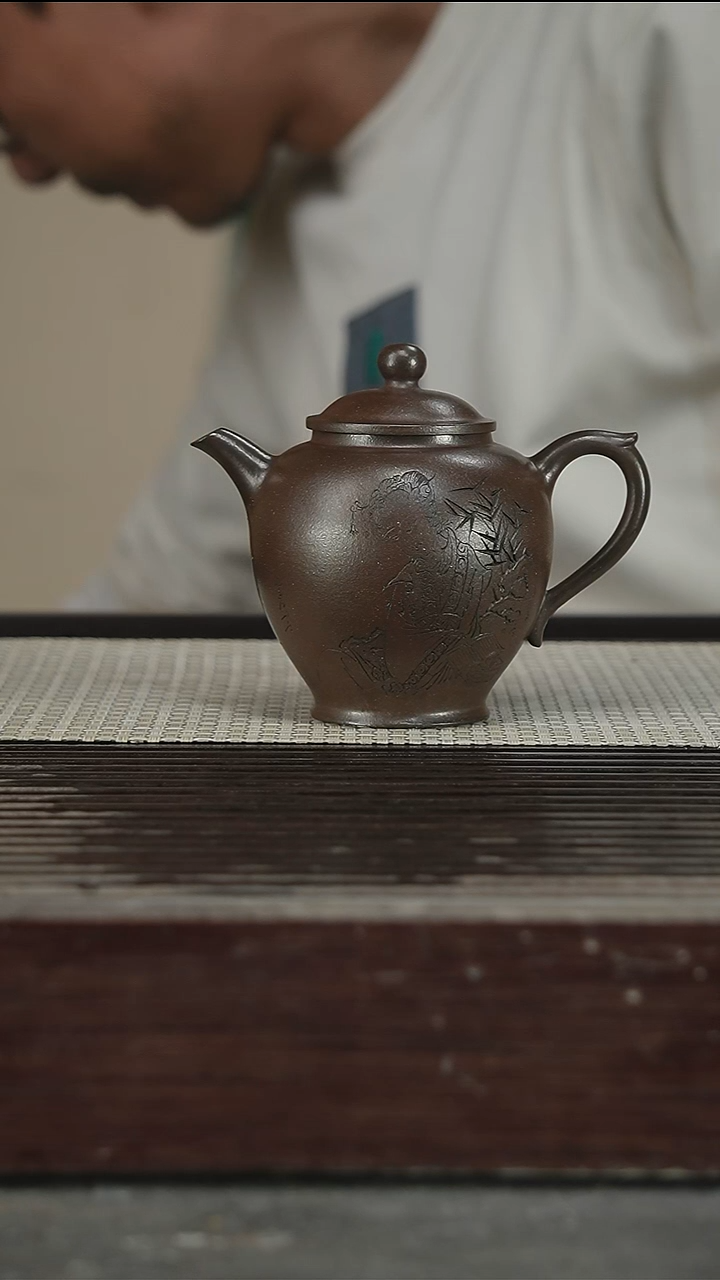 茶壶紫砂省大卢老师，带证200CC113号